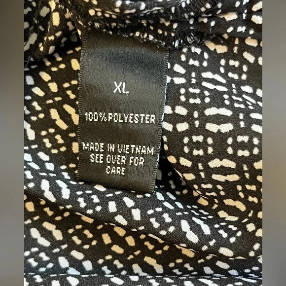 New Directions Long Sleeve or 3/4 Sleeve Button Down Blouse - Picture 6 of 7